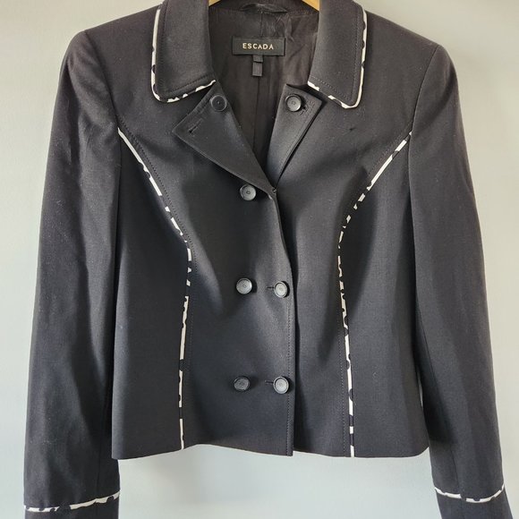 Escada Blazer - Picture 2 of 9